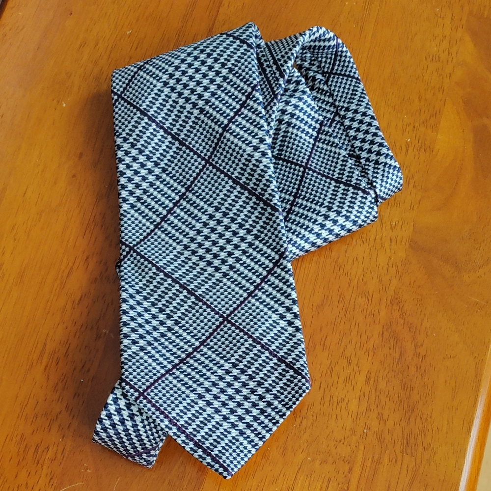 Paul Stuart Tie